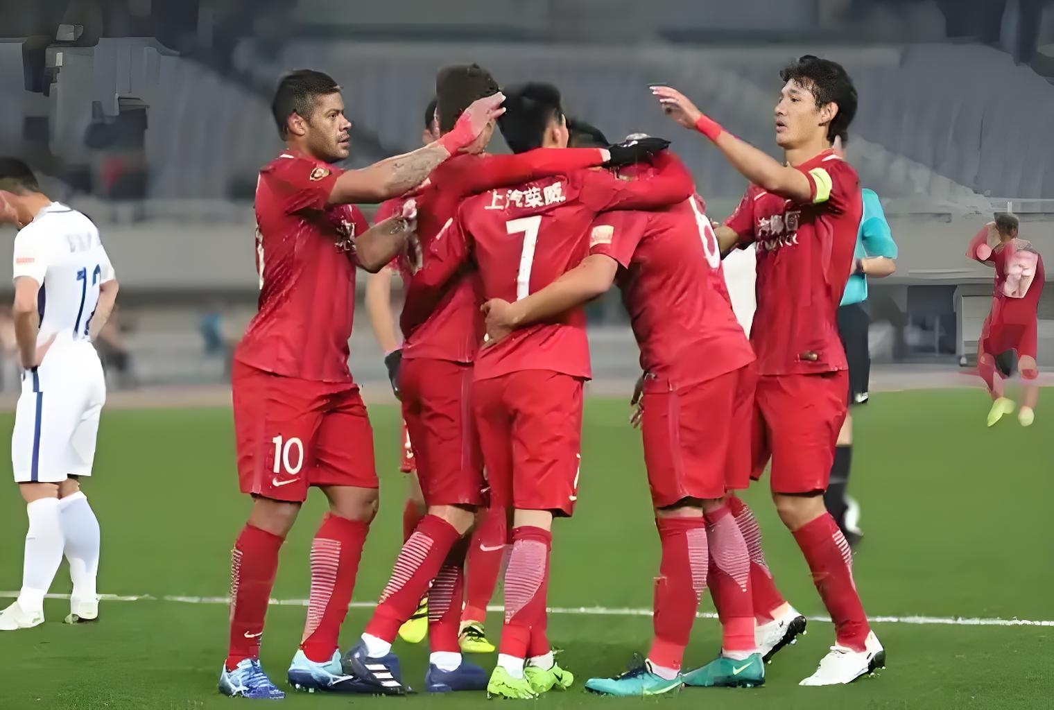 开云体育中国-上海队在比赛中展现强大实力，成功击败对手的简单介绍