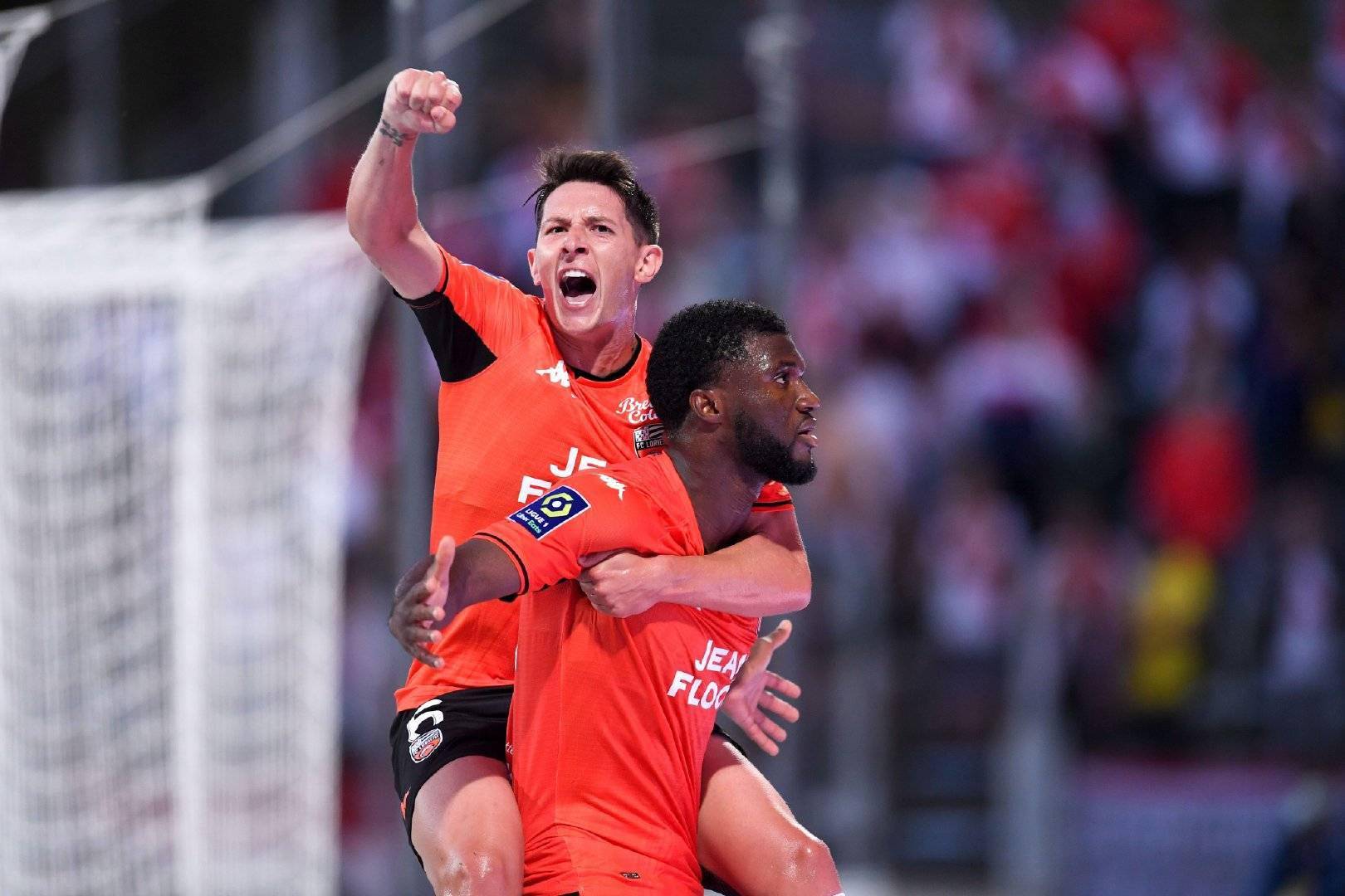 里昂击败亚眠，积分榜逐渐攀升的简单介绍