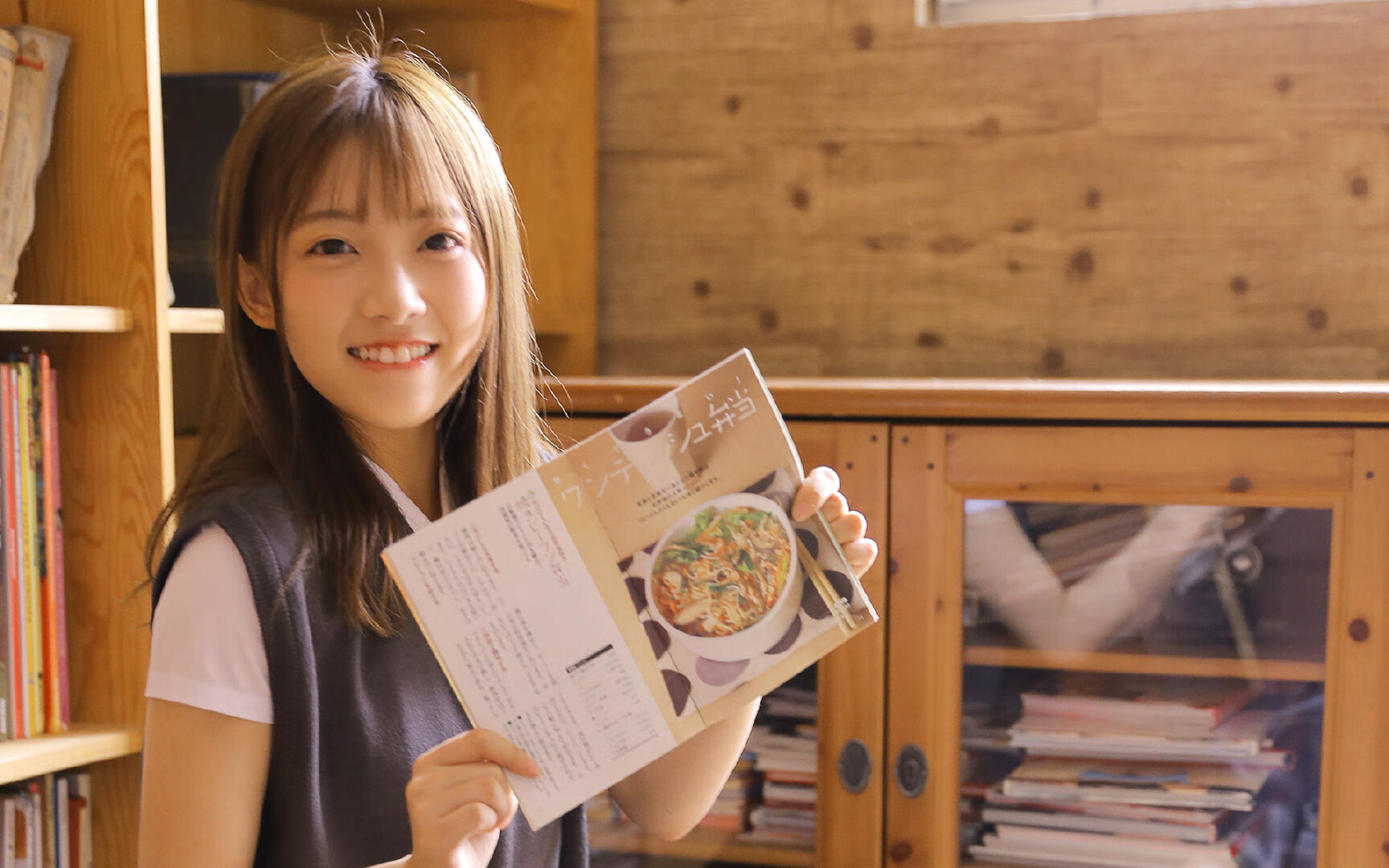 蛰伏与新生，当黄蜂的刺，刺穿公牛最后的倔强