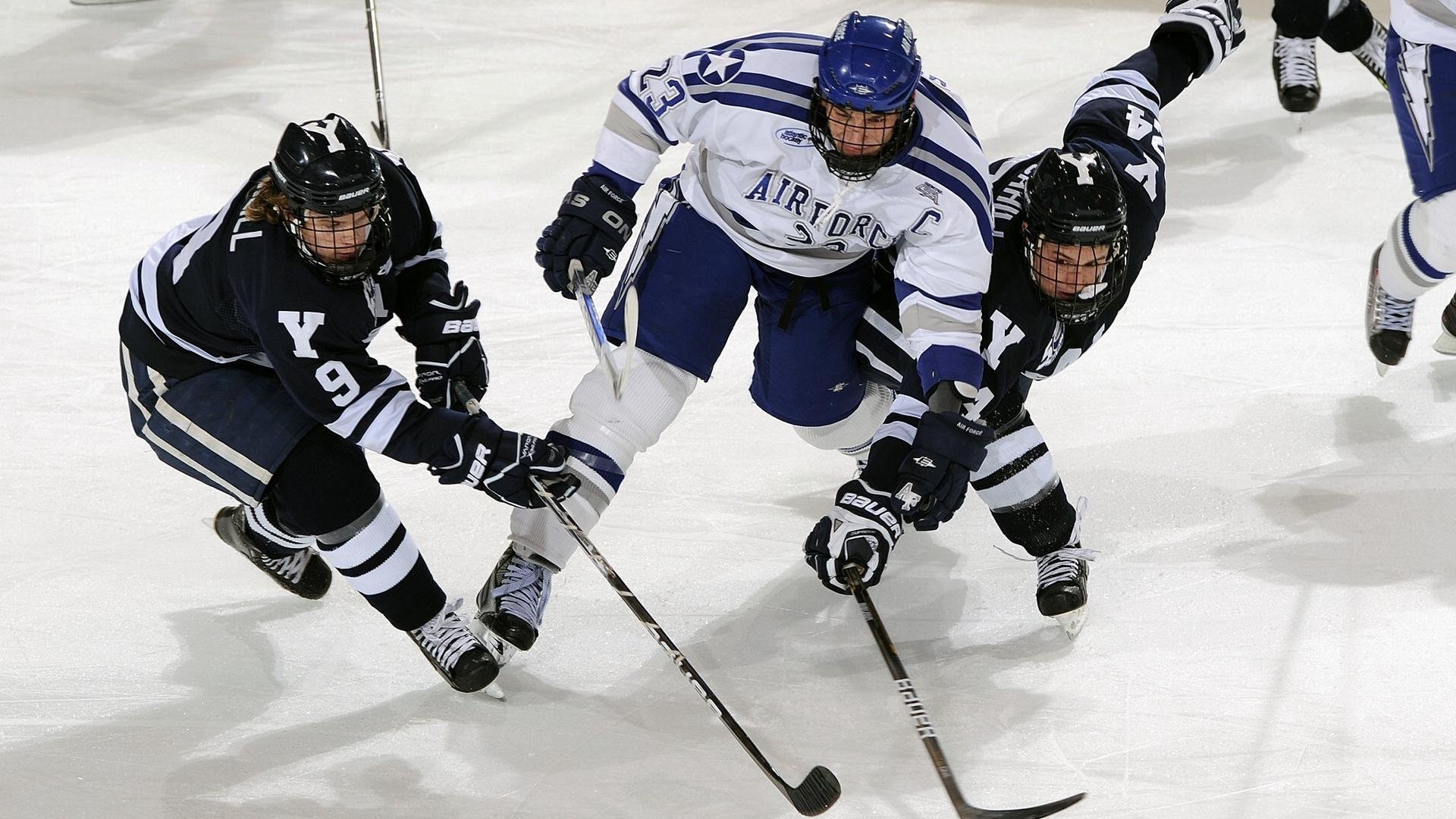 墨尔本的垄断，当硬地之王梅德韦杰夫用澳网横扫美网，改写网坛新秩序